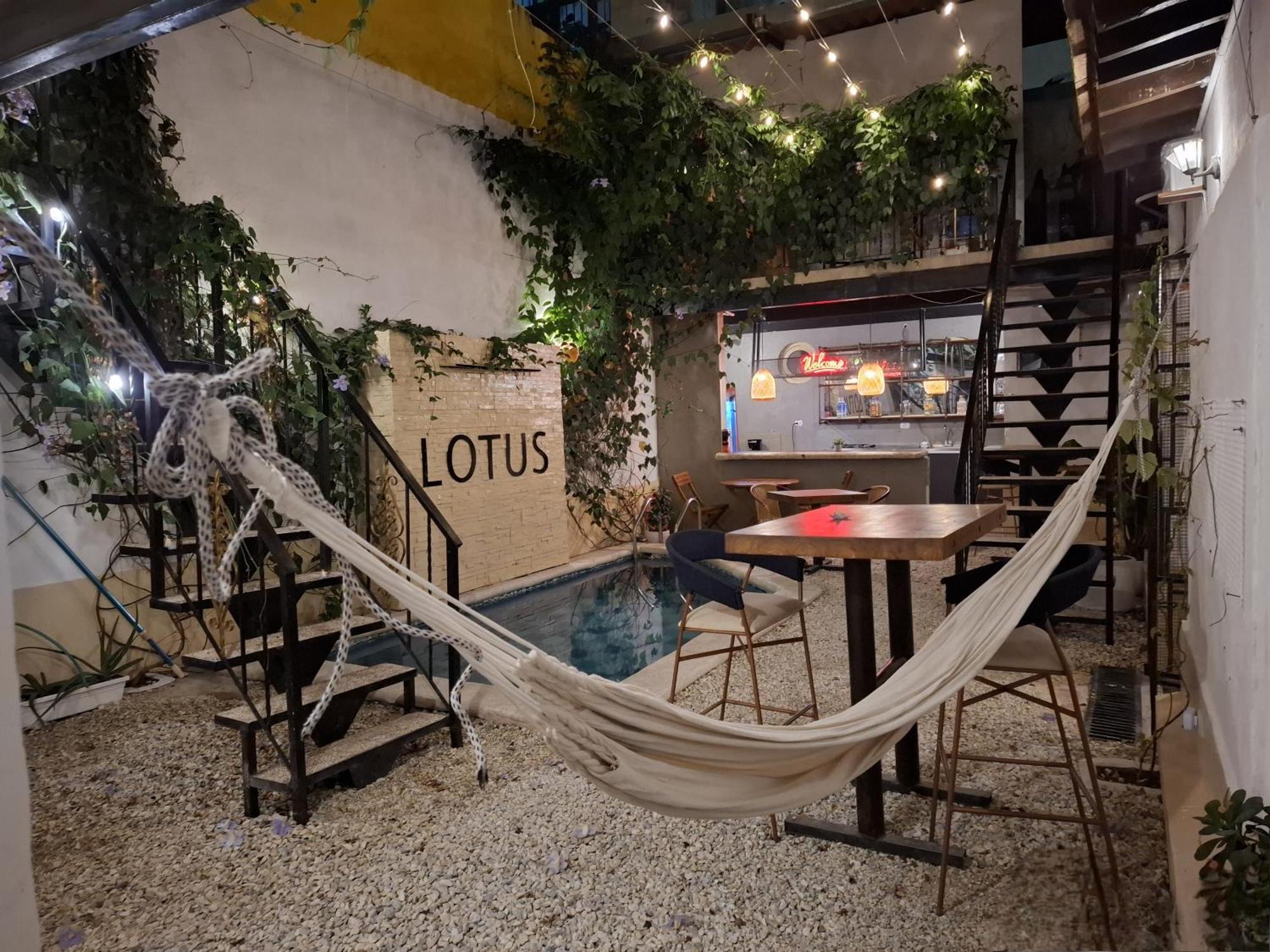 Lotus Central Hotel Санта-Марта Экстерьер фото